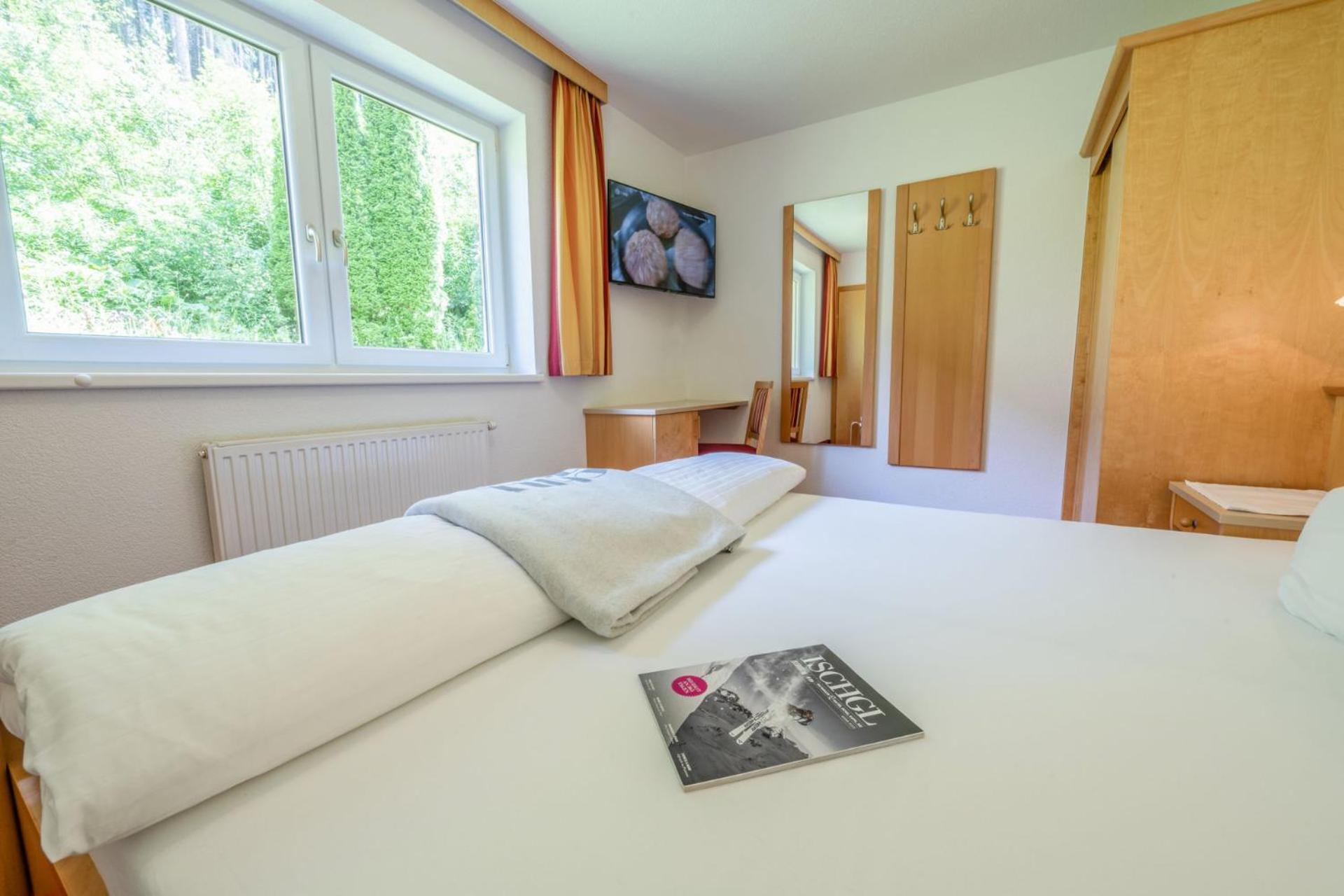 Hotel Haus Waldhof Ischgl Zimmer foto