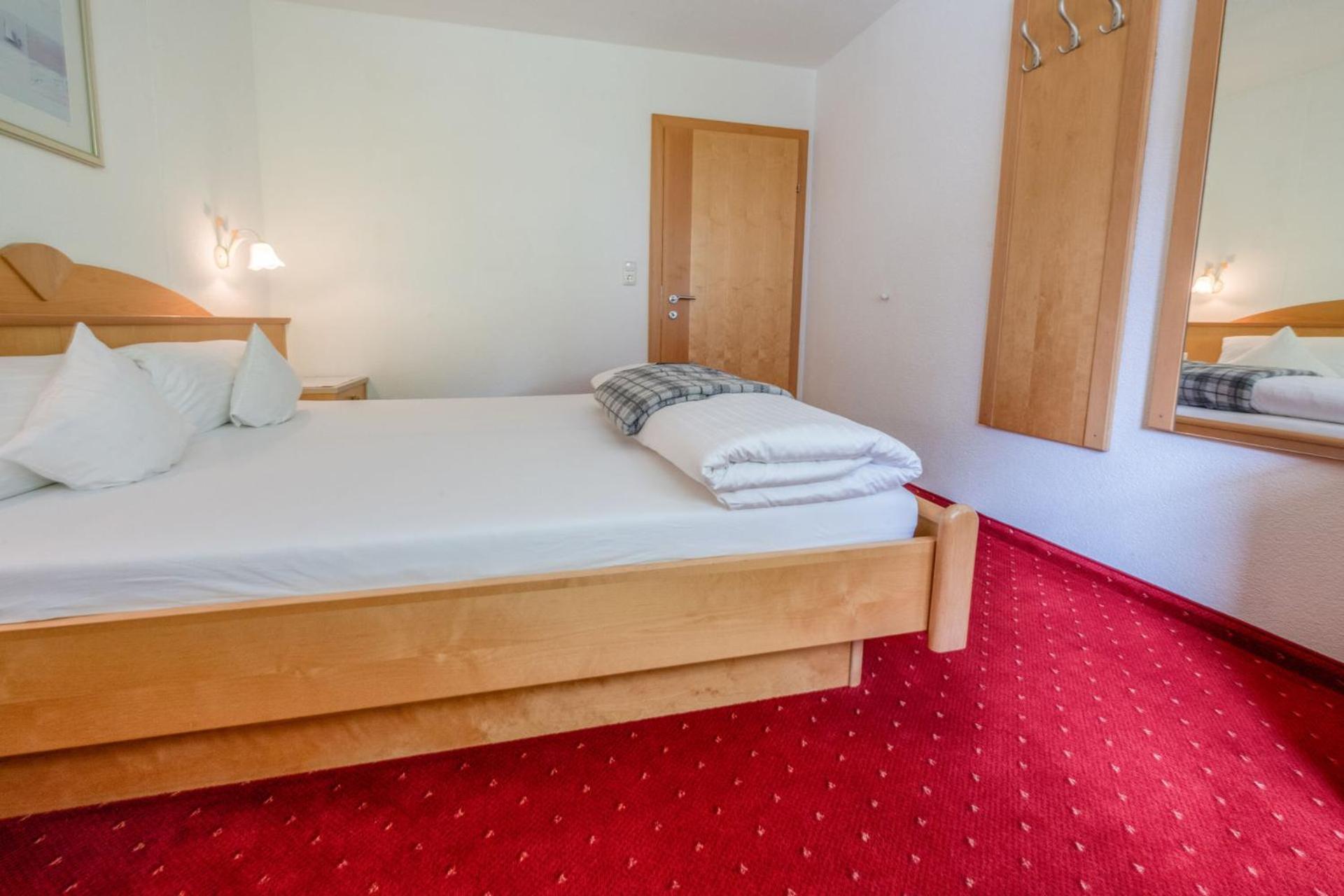Hotel Haus Waldhof Ischgl Zimmer foto