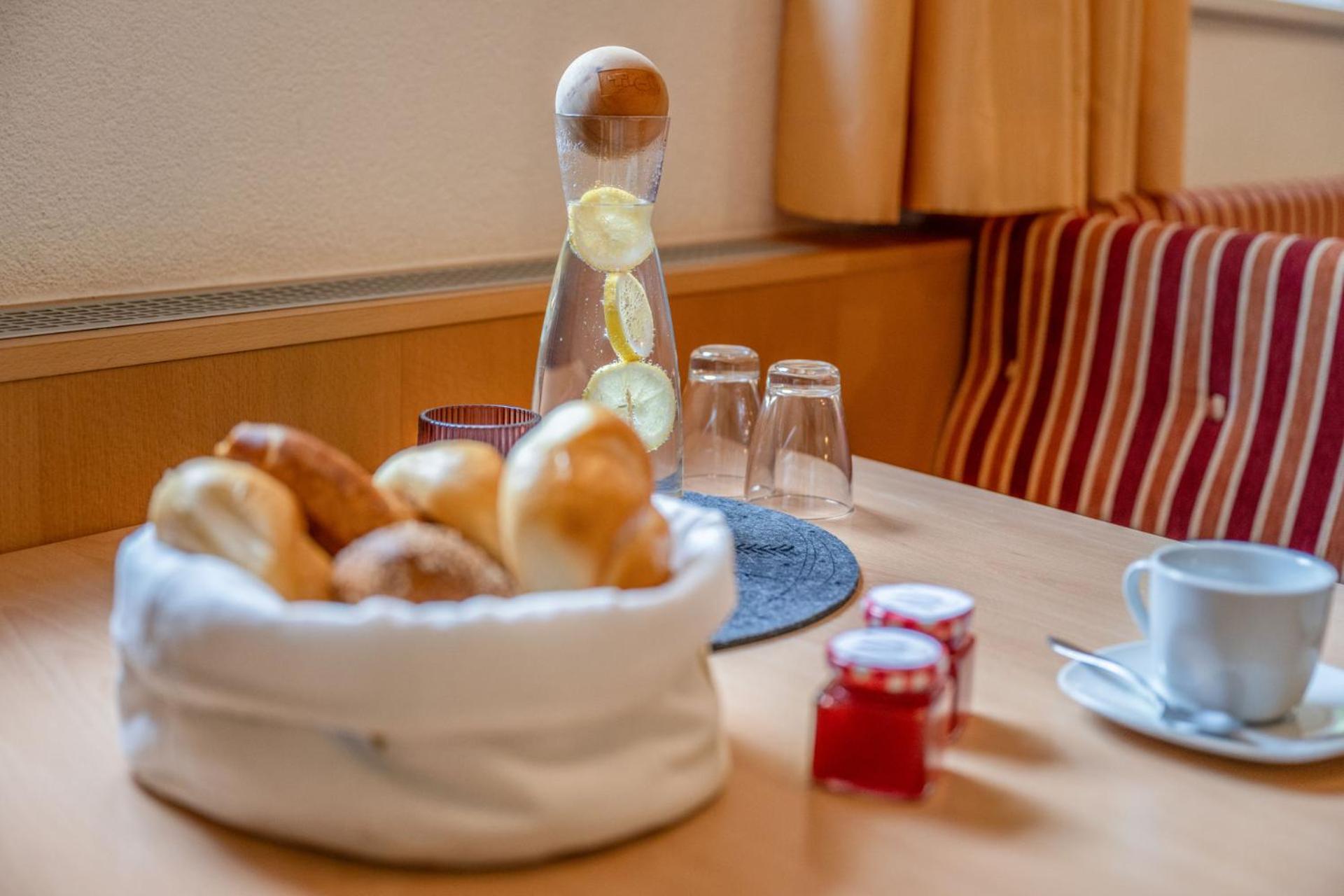 Hotel Haus Waldhof Ischgl Zimmer foto