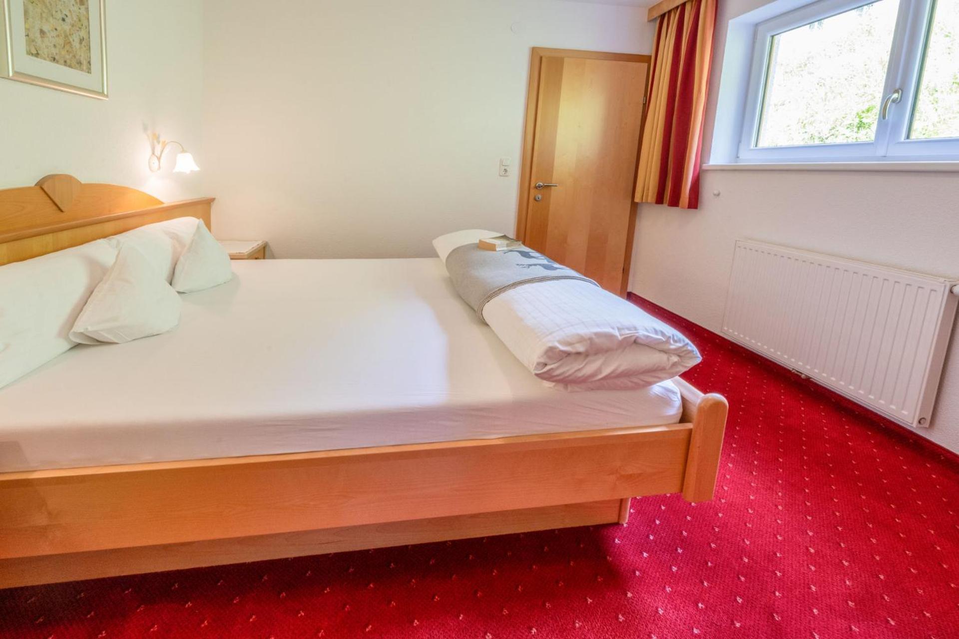 Hotel Haus Waldhof Ischgl Zimmer foto
